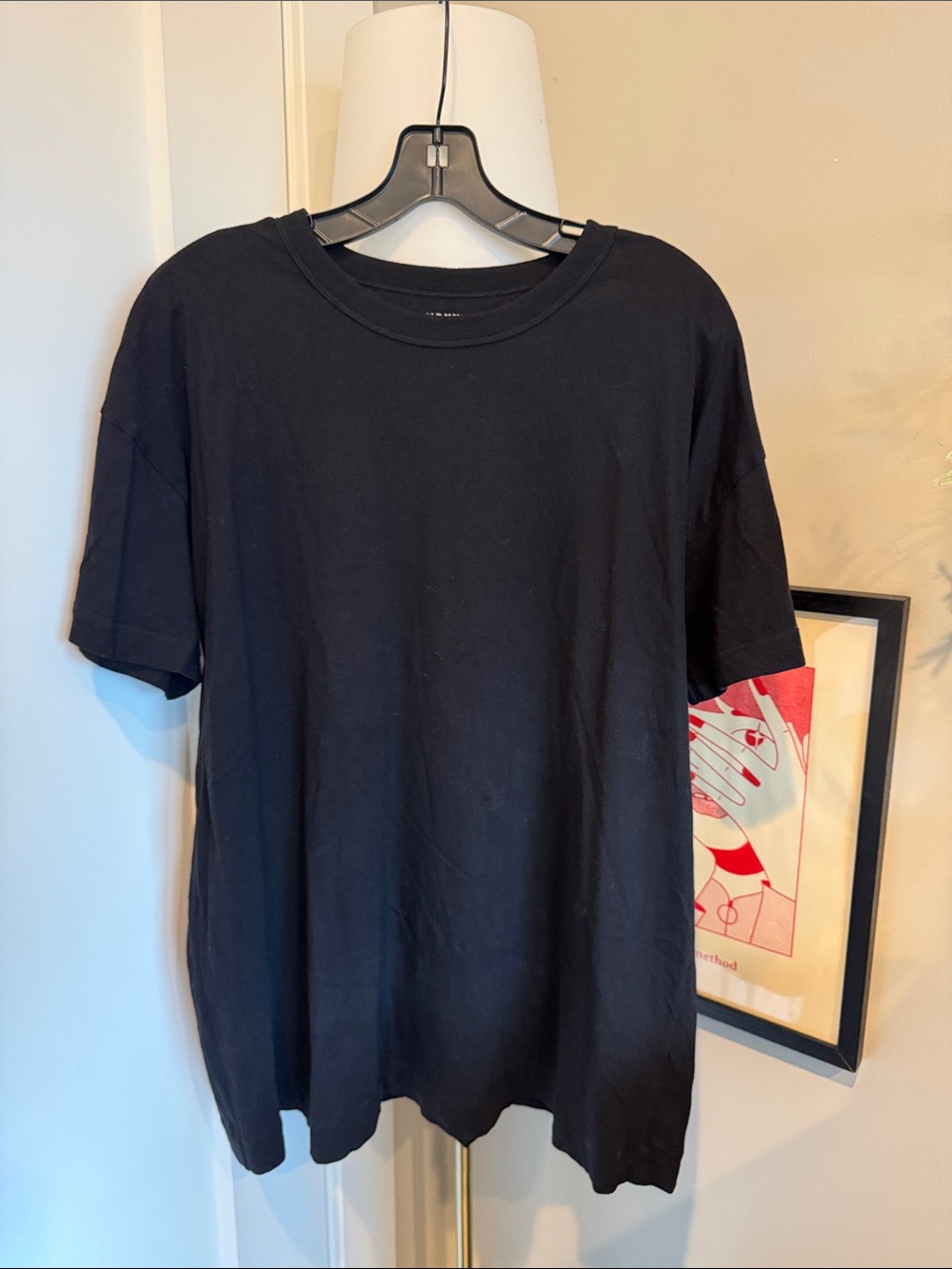Old Navy Women’s Black Short-Sleeve Oversized Crewneck Tee, Size M